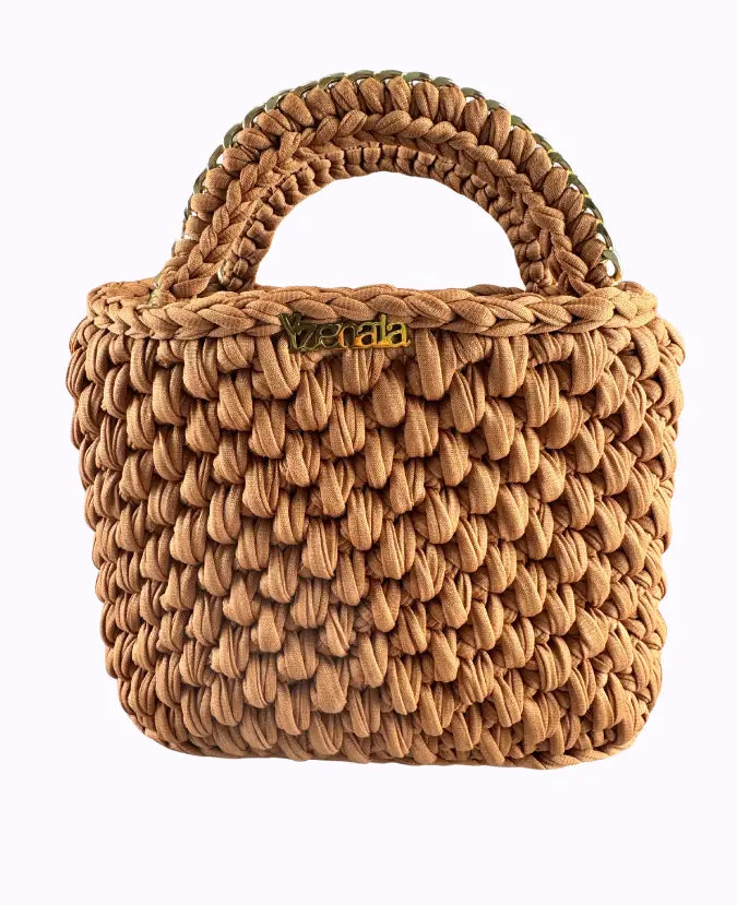 Sacs au crochet faits main – Modèles Yzenaia